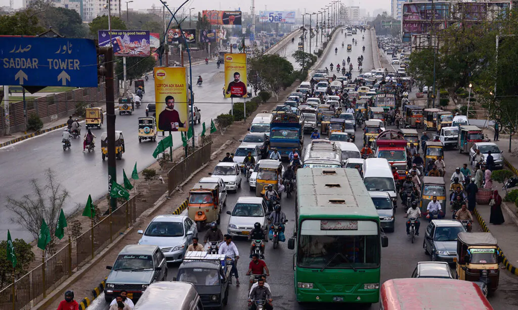 How to Travel from the Airport to National Stadium Karachi